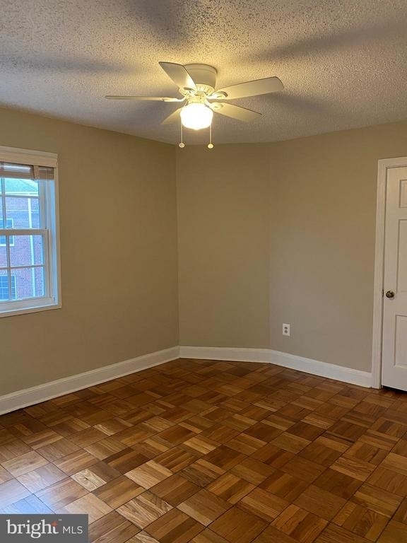 1630 W Abingdon Drive - Photo 14