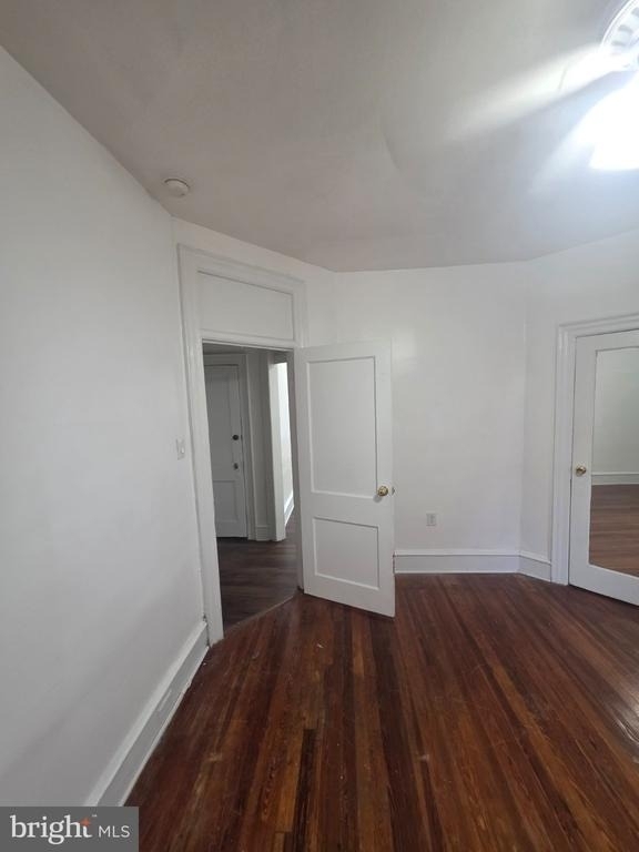 5820 Lansdowne Avenue - Photo 8