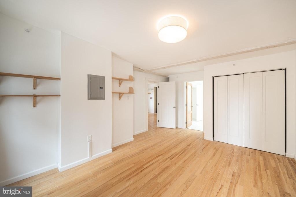 711 W Thompson Street - Photo 6