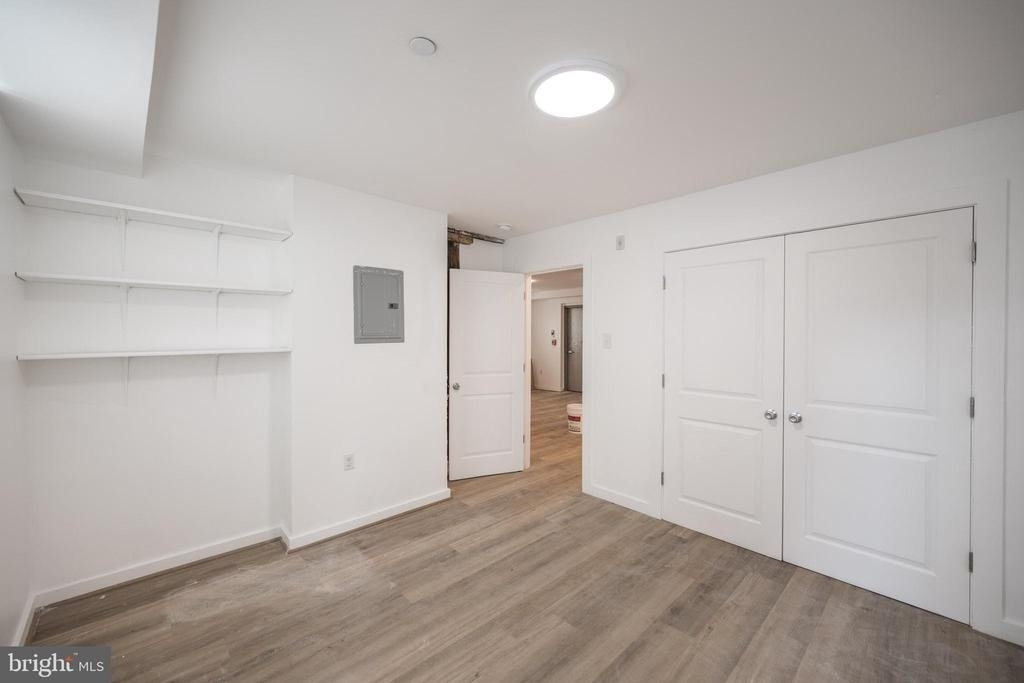 711 W Thompson Street - Photo 11