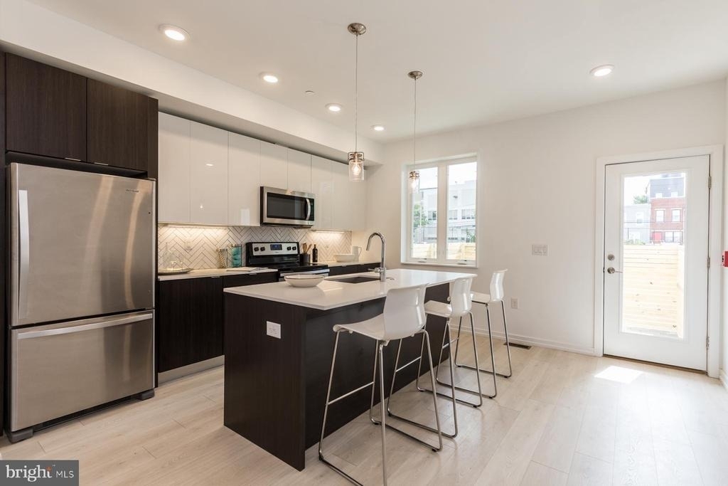 1236 N Taney Street - Photo 3