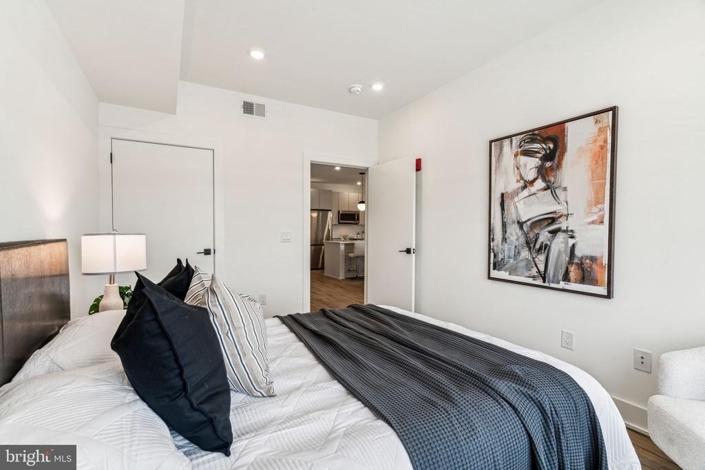 139 W Chelten Avenue - Photo 21