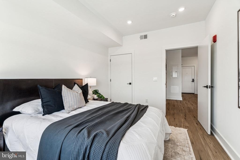 139 W Chelten Avenue - Photo 19