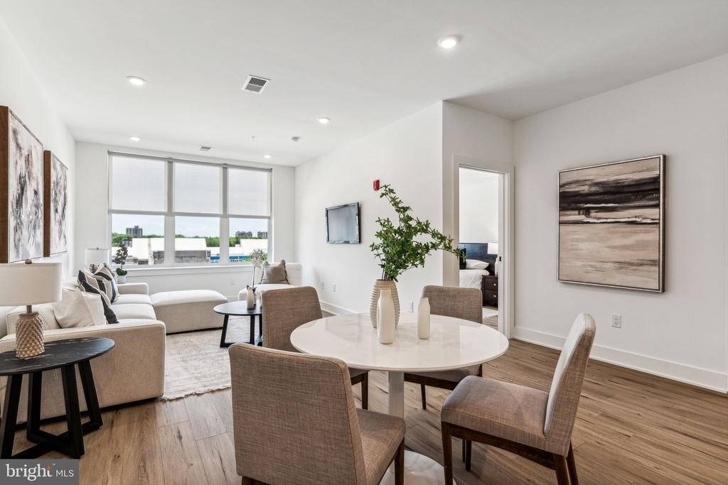 139 W Chelten Avenue - Photo 5