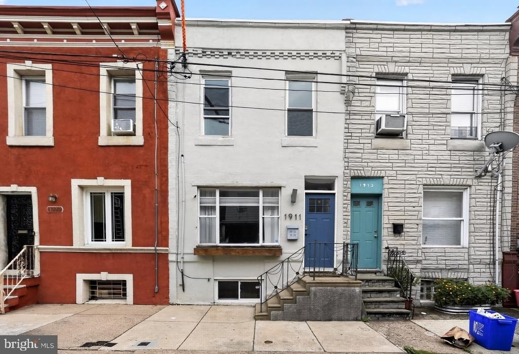 1911 S Lambert Street - Photo 29