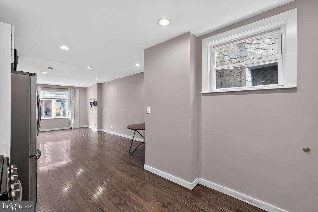 1911 S Lambert Street - Photo 12