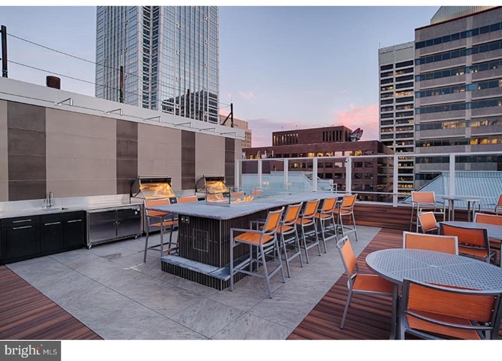 1815 John F Kennedy Boulevard - Photo 14