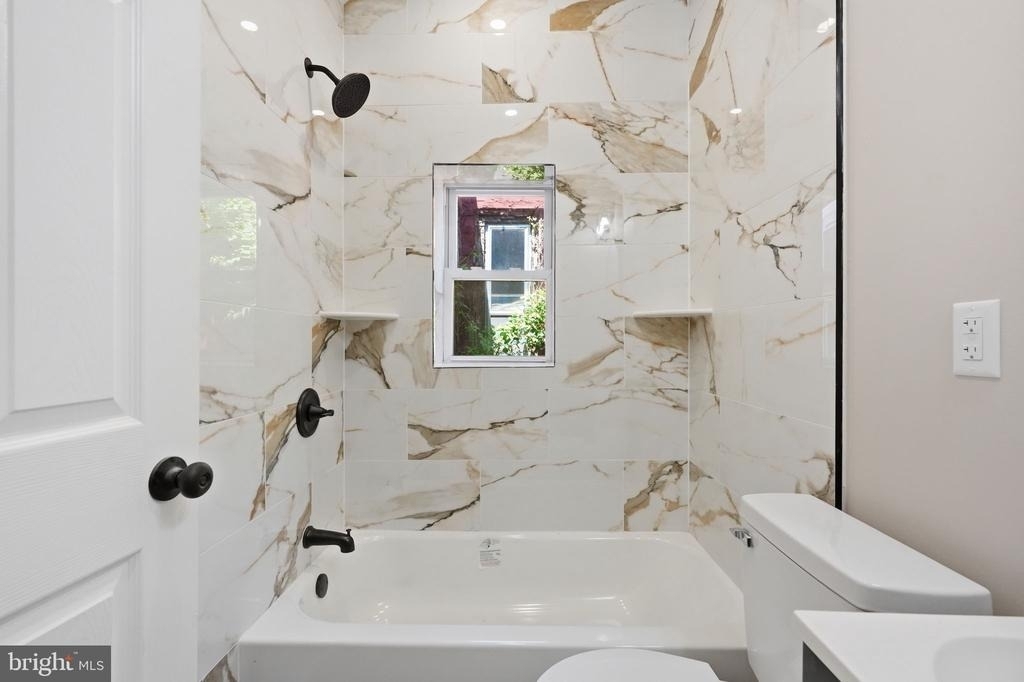865 N 47th Street - Photo 9