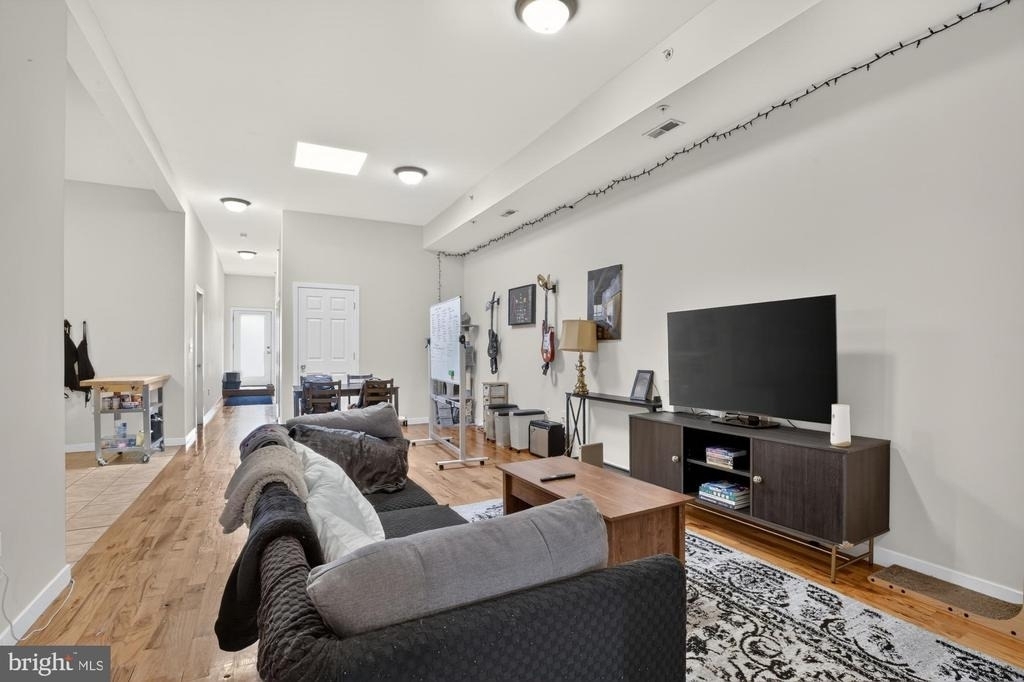 4011 Baring Street - Photo 1
