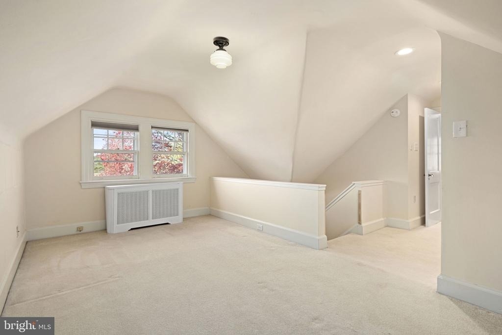 713 Kenmare Road - Photo 18