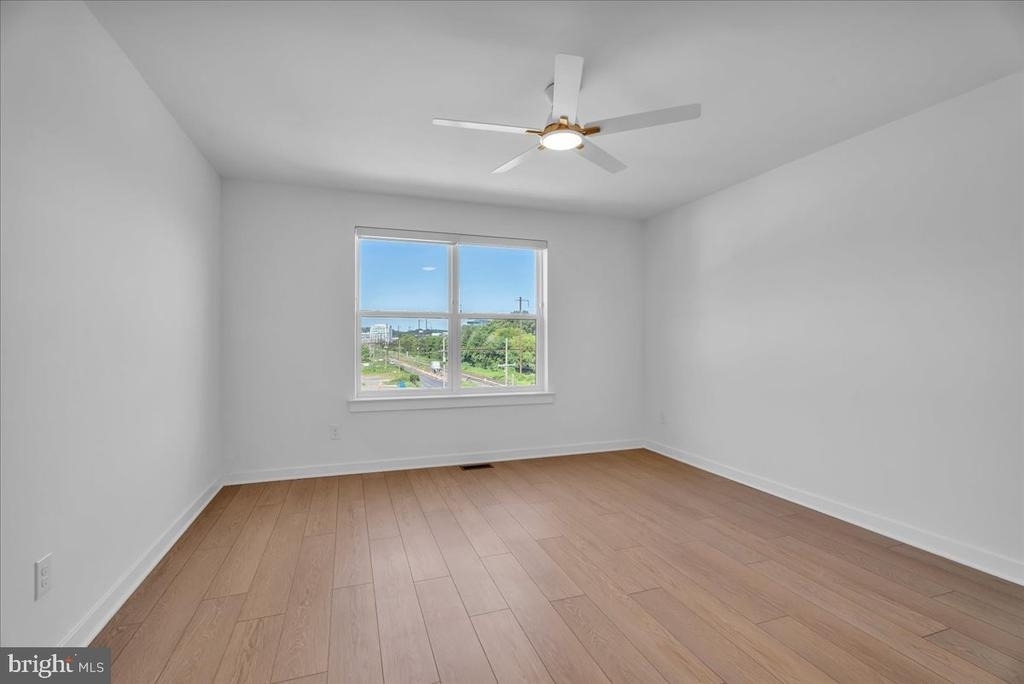904 Riverplace Drive - Photo 14