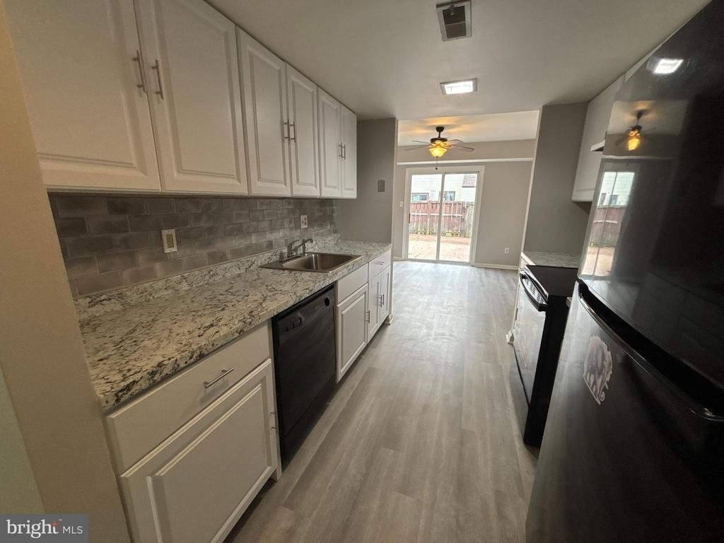 476 Bridge Street - Photo 13