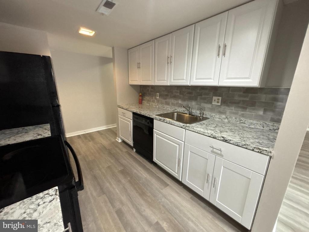 476 Bridge Street - Photo 12