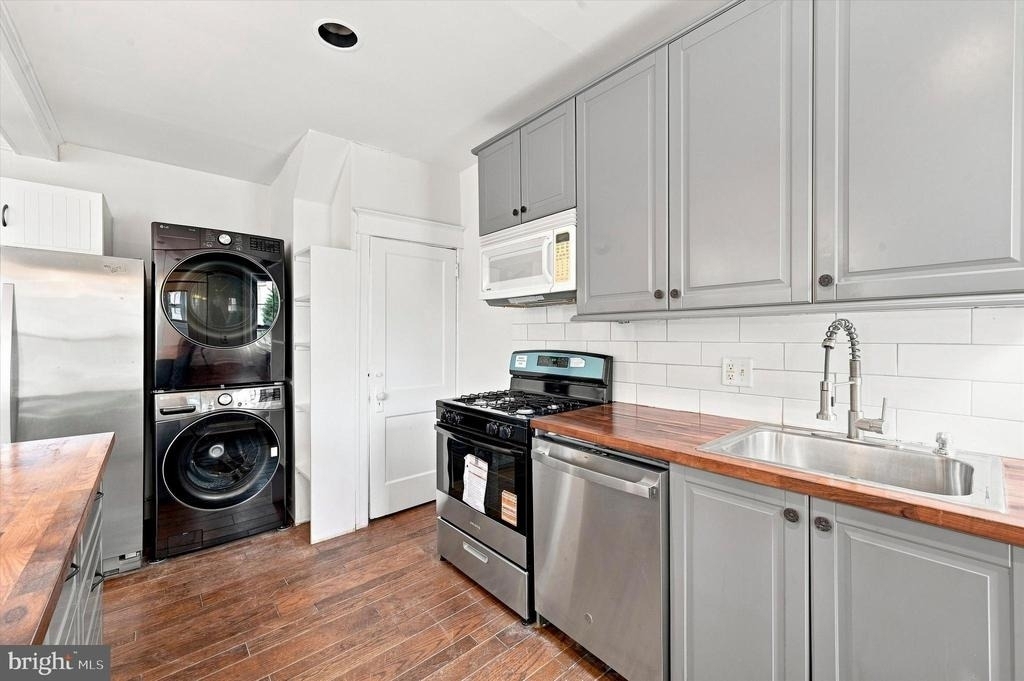 122 Wilson Avenue - Photo 9