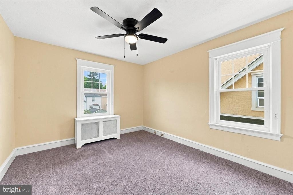 122 Wilson Avenue - Photo 11