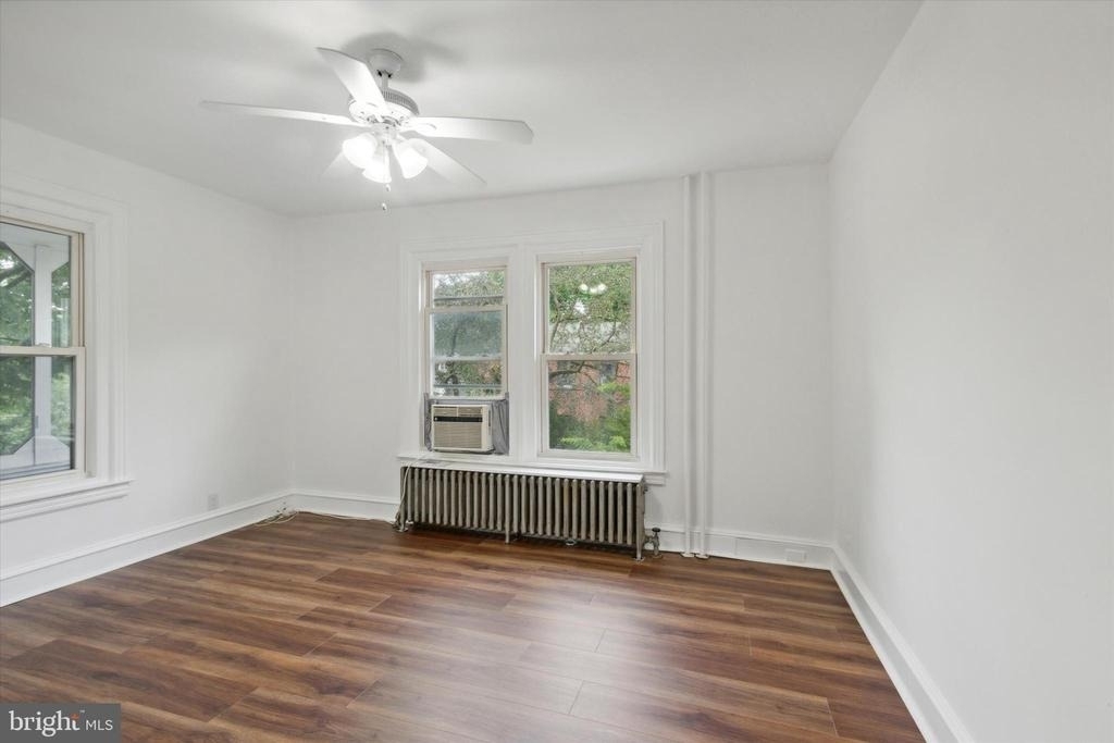 313 Dartmouth Avenue - Photo 2