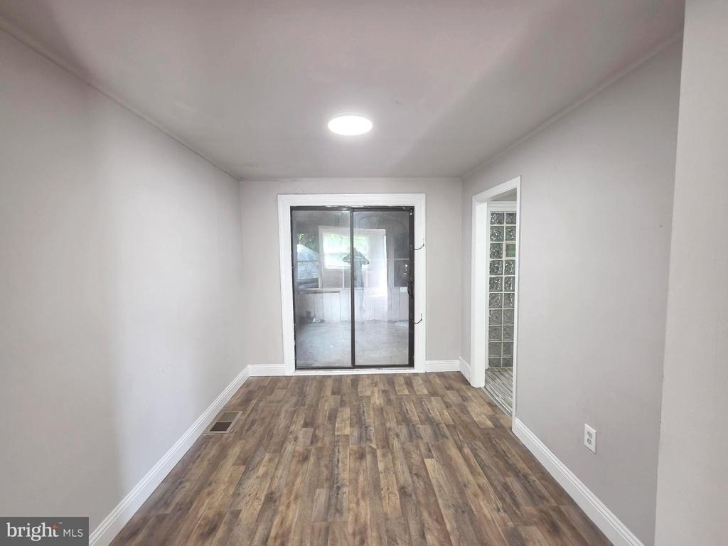 6653 Perry Avenue - Photo 3