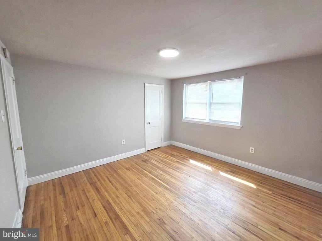6653 Perry Avenue - Photo 8