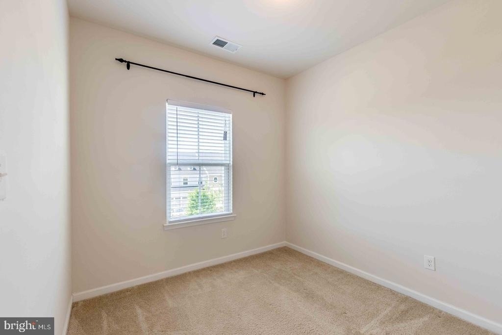 409 Patriots Path - Photo 21