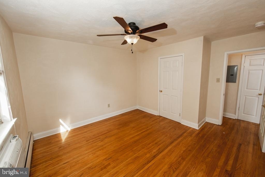 231 Sharpless Street - Photo 9