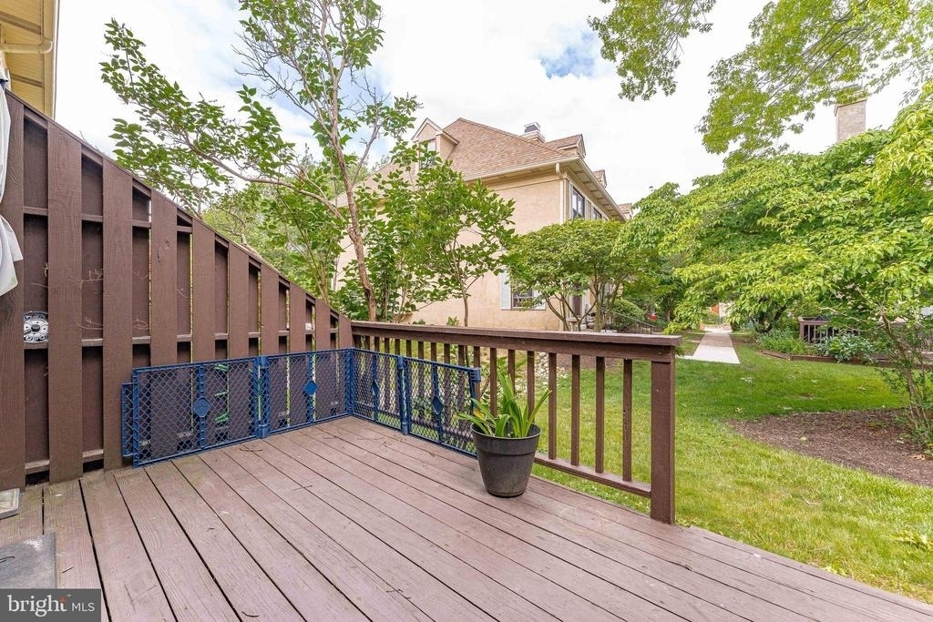 11 Chateau Circle - Photo 39
