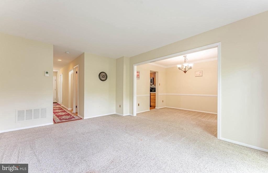 11 Chateau Circle - Photo 15