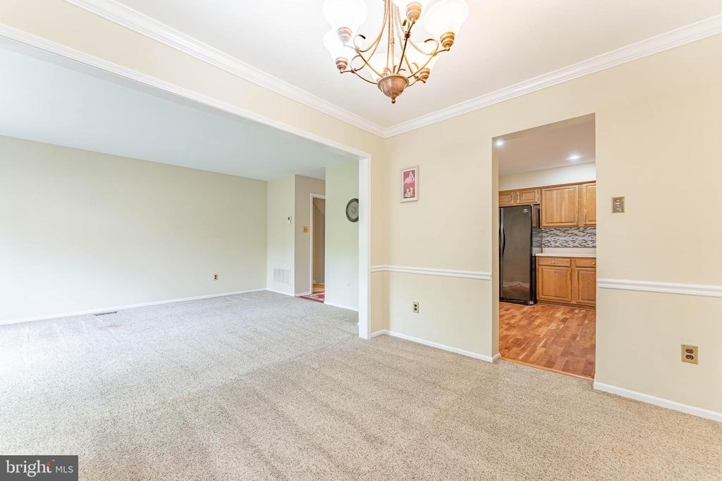 11 Chateau Circle - Photo 18