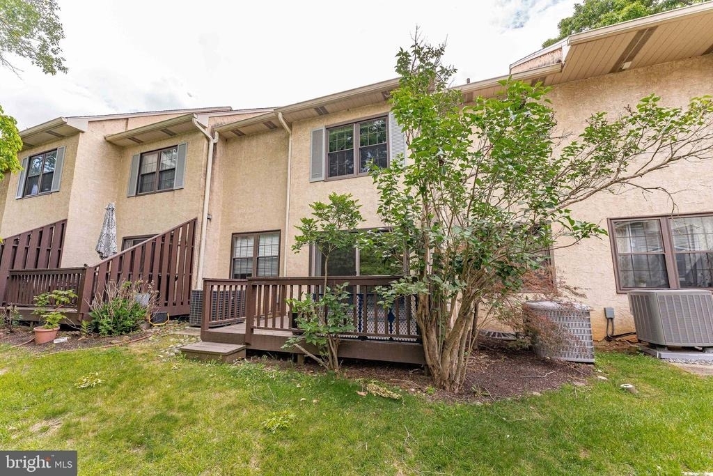 11 Chateau Circle - Photo 42