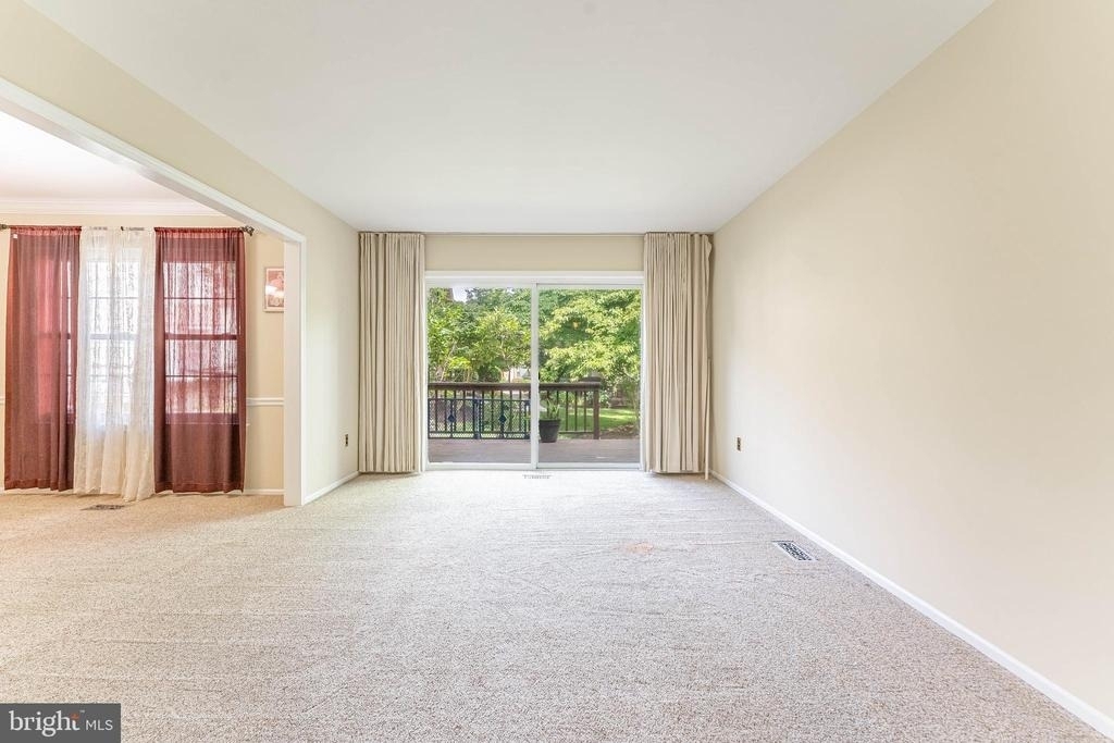 11 Chateau Circle - Photo 13