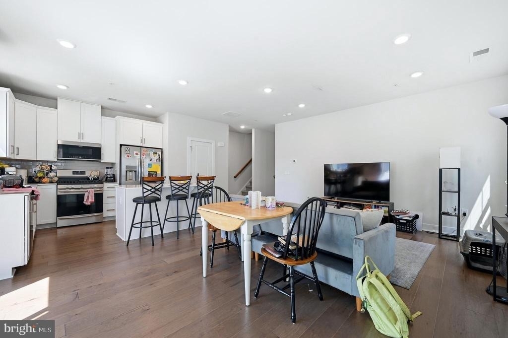933 Anvil Court - Photo 5