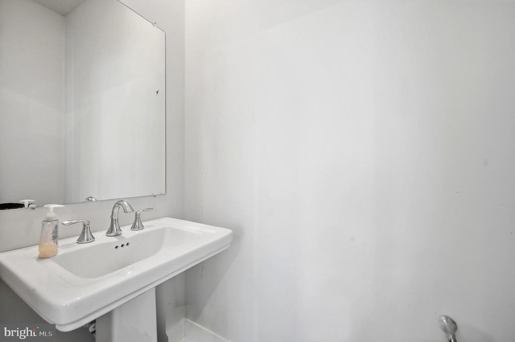 933 Anvil Court - Photo 8