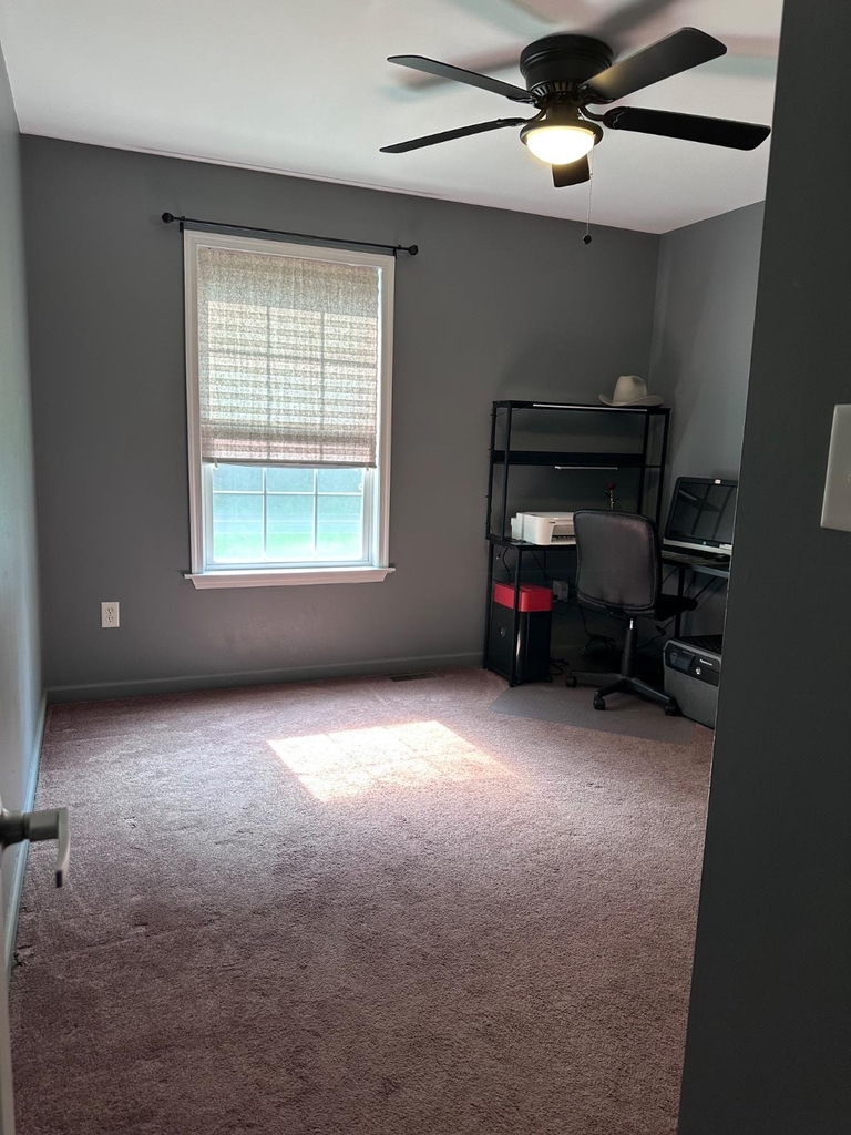 949 Gershal Avenue - Photo 5