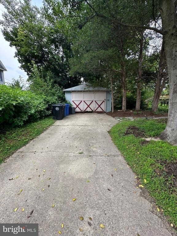 541 W Jersey Avenue - Photo 31