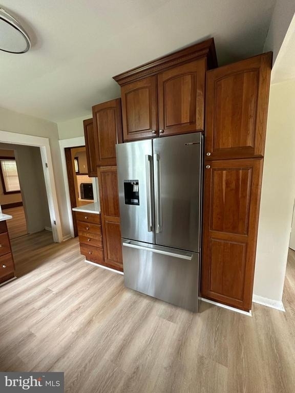 541 W Jersey Avenue - Photo 6