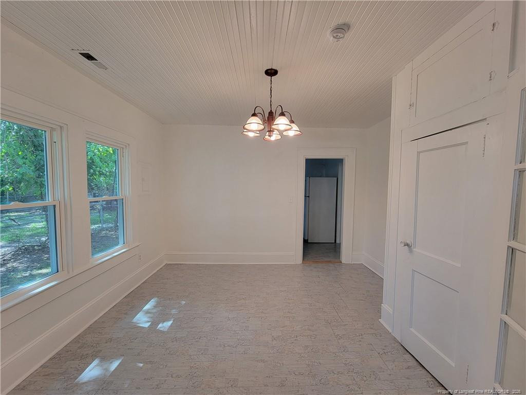 519 Edwards Street - Photo 2