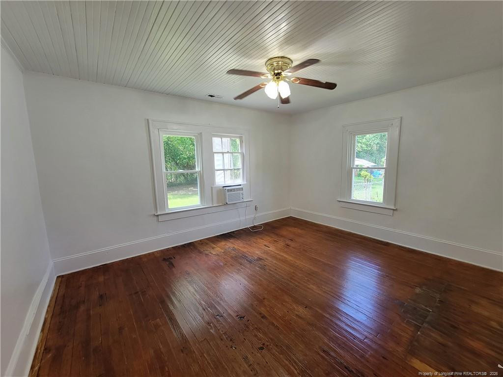 519 Edwards Street - Photo 9