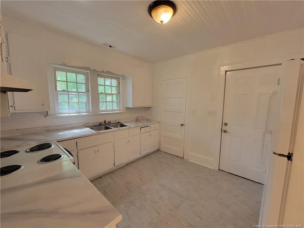 519 Edwards Street - Photo 5