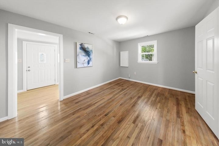 6306 Leapley Road - Photo 5
