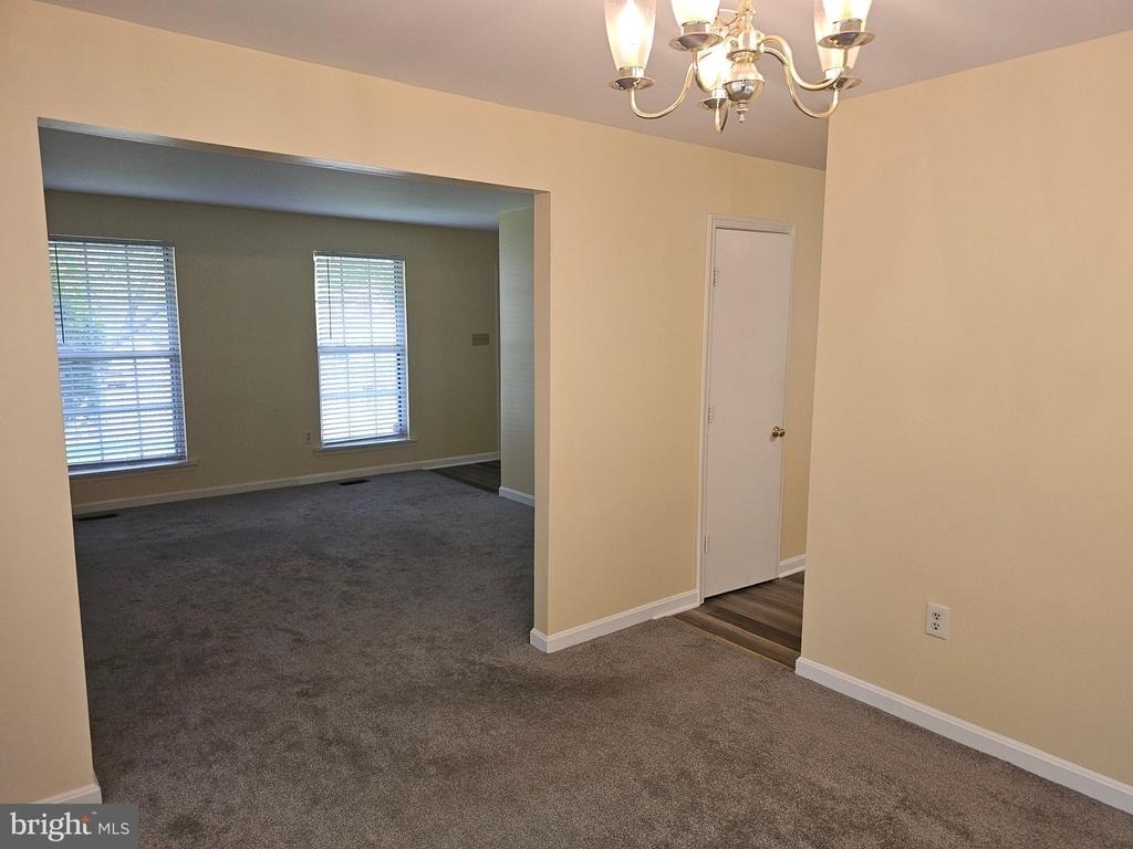 10800 Sugar Maple Terrace - Photo 6