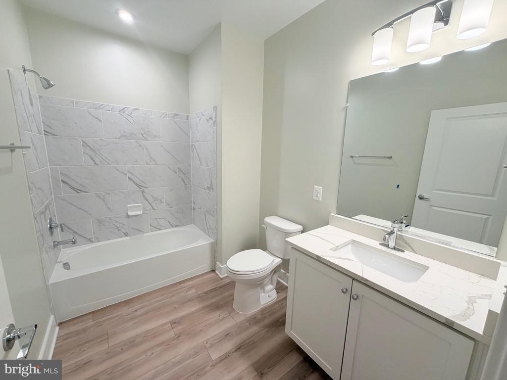 102 Saint Ives Place - Photo 14