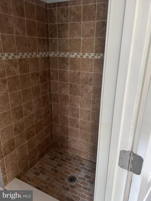 2263 Prince Of Wales Court - Photo 13