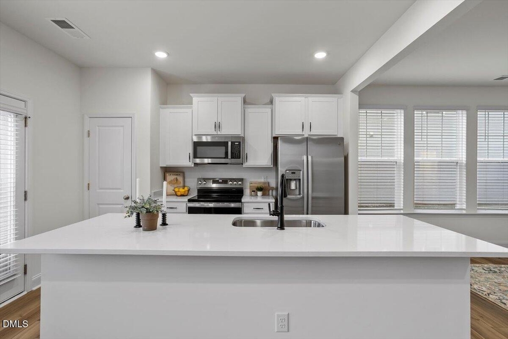 74 Amaryllis Lane - Photo 10