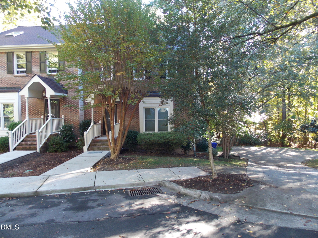54 Preakness Drive - Photo 0
