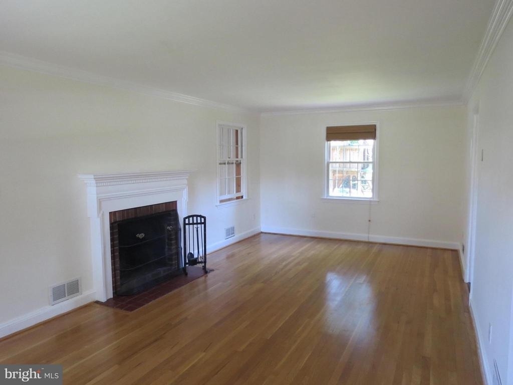 9603 Evergreen Street - Photo 5