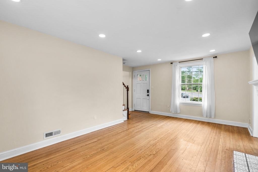 2200 Windham Lane - Photo 6