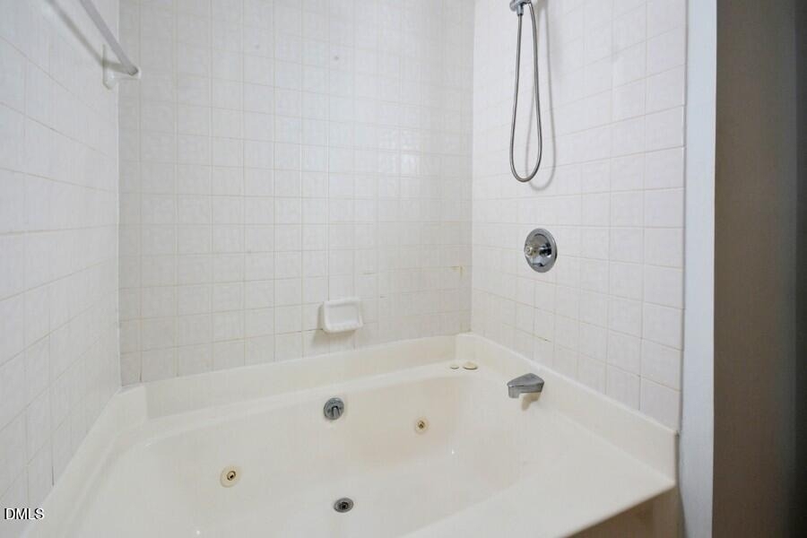 425 Summerwalk Circle - Photo 34