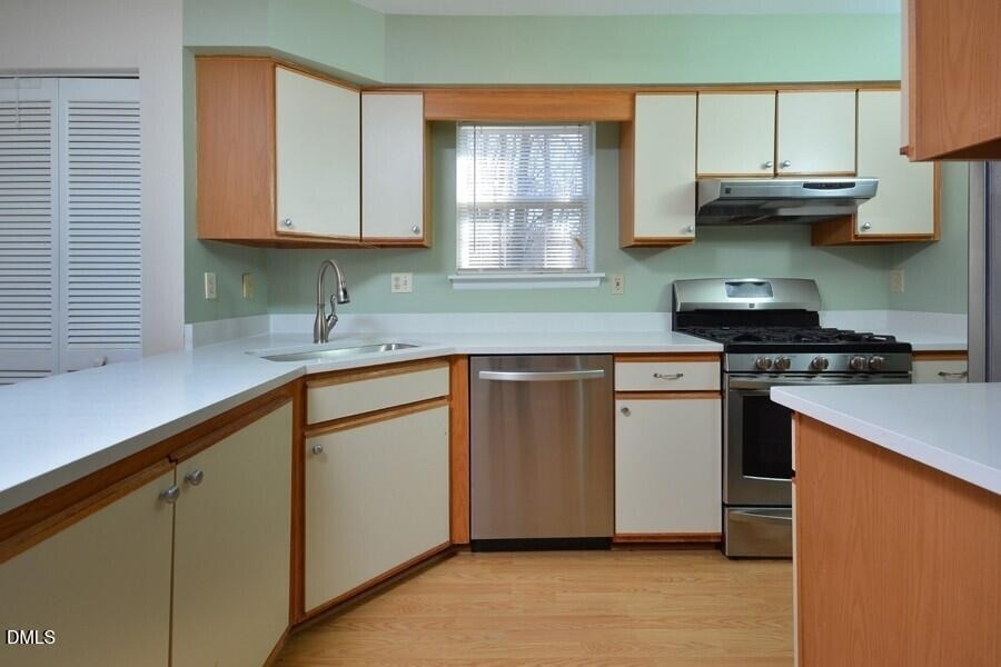 425 Summerwalk Circle - Photo 12