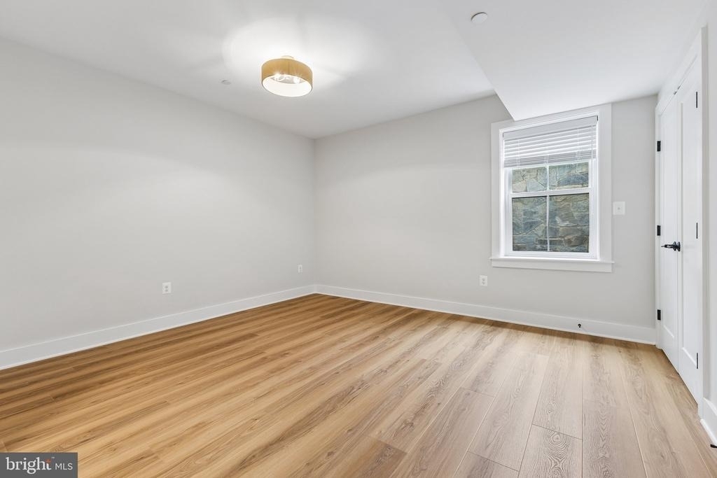 6101 Berkshire Drive - Photo 5