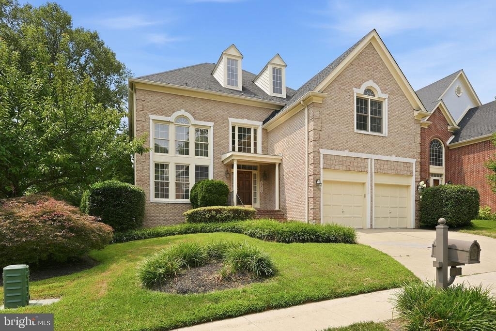 10417 Snow Point Drive - Photo 1