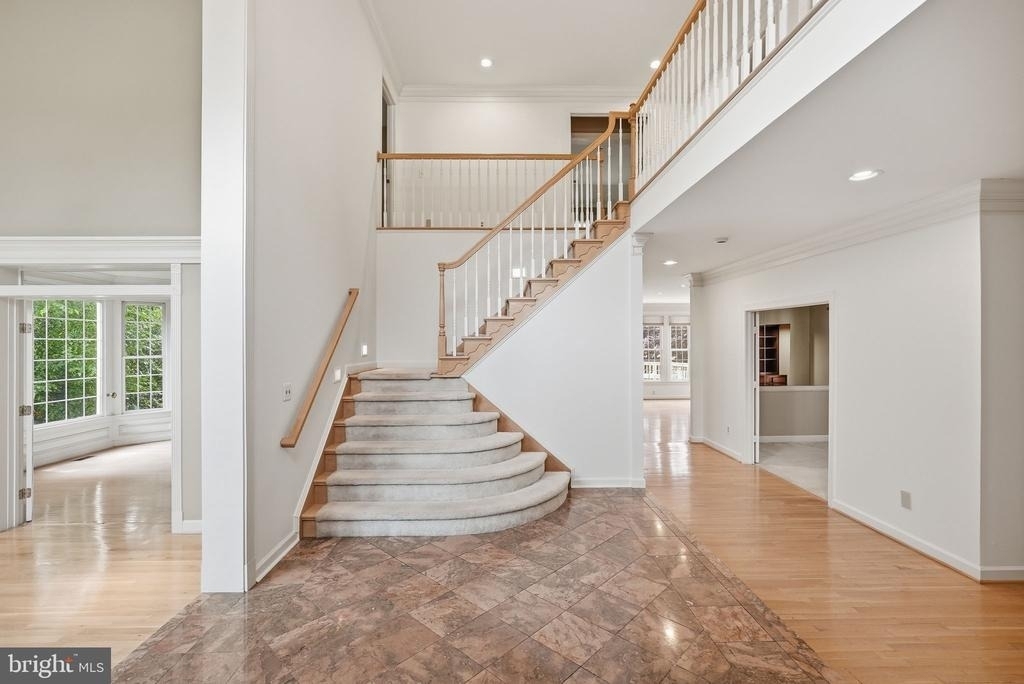 10417 Snow Point Drive - Photo 3